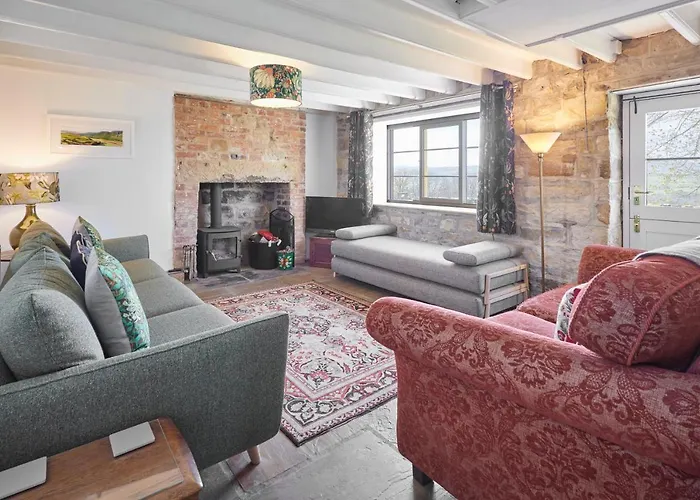 Host & - Lop Hall * Danby